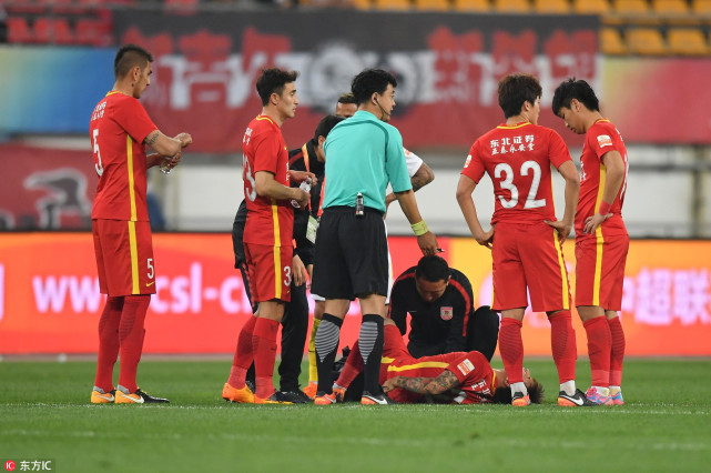  埃弗顿勒温斯坦伤退恐缺阵三月  